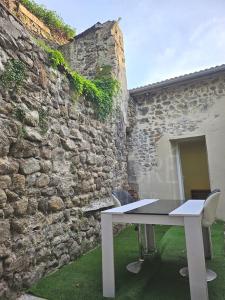 Vente Maison 4 pices SERVES-SUR-RHONE 26600