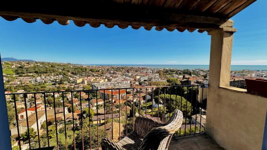 Vente Maison 4 pices CAGNES-SUR-MER 06800