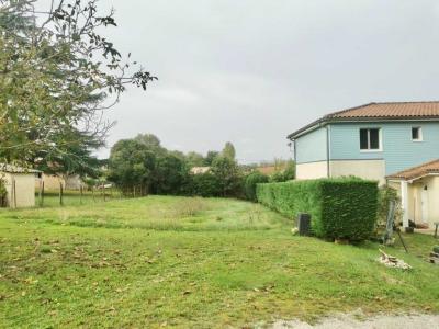 Vente Maison 5 pices ISLE-JOURDAIN 32600