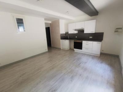 Location Appartement 2 pices CALLAS 83830