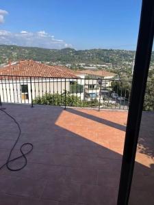 Location Appartement 4 pices GRASSE 06130