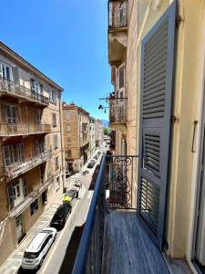 Vente Appartement 3 pices AJACCIO 20000