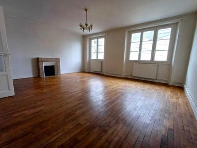 Vente Appartement 4 pices RENNES 35000