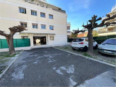 Vente Appartement SAINT-LAURENT-DU-VAR 06700