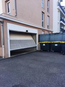 Location Parking CRAPONNE 69290