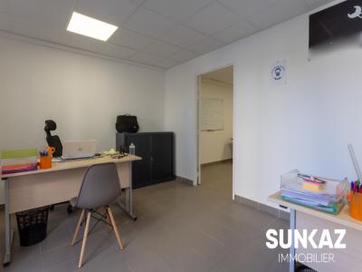 Location Local commercial SAINT-PIERRE 97410