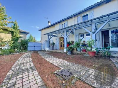 Vente Maison 6 pices SALLES-ARBUISSONNAS-EN-BEAUJOLAI 69460