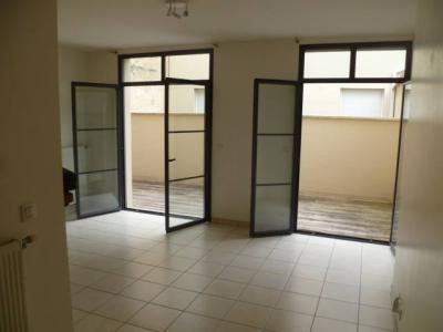 Location Appartement 2 pices BORDEAUX 33000