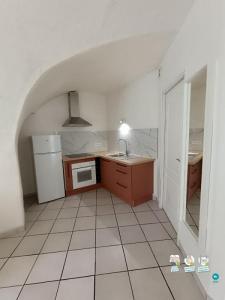 Location Appartement 2 pices MONTELIMAR 26200