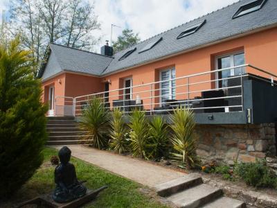 Vente Maison 9 pices PLUNERET 56400