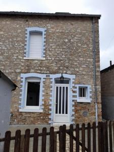 Vente Maison 4 pices LUSANGER 44590