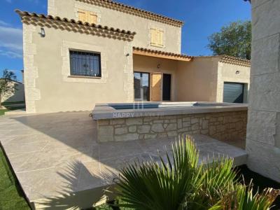 Vente Maison 6 pices MOURIES 13890