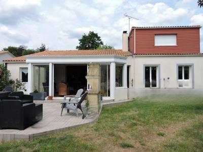 Vente Maison 8 pices BOUAYE 44830