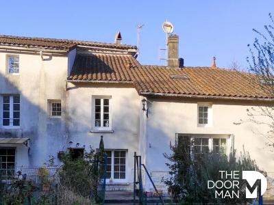 Vente Maison 8 pices SAINT-BONNET-SUR-GIRONDE 17150