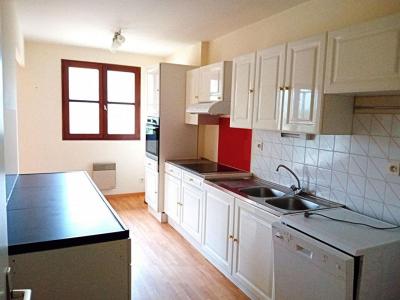 Vente Appartement 4 pices VILLEFRANCHE-DE-ROUERGUE 12200