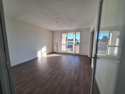 Location Appartement 4 pices AVIGNON 84000