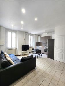 Location Appartement 2 pices MARSEILLE-16EME-ARRONDISSEMENT 13016