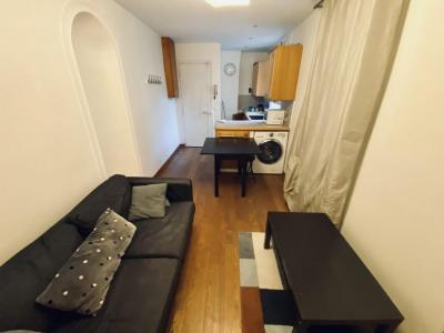 Location Appartement 2 pices PARIS-17EME-ARRONDISSEMENT 75017