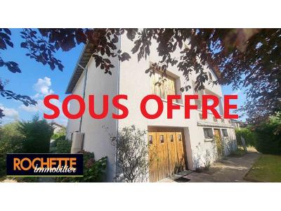 Vente Maison 10 pices MONTROND-LES-BAINS 42210