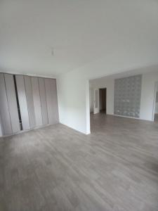 Location Appartement 3 pices VALMONT 57730