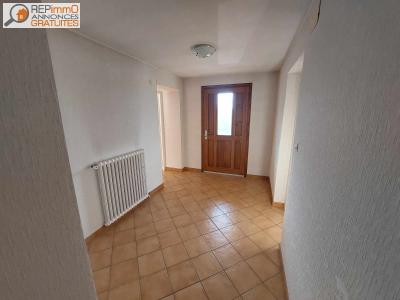 Vente Appartement 4 pices SERGY 01630