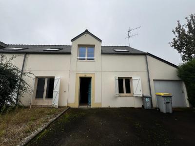 Vente Maison 4 pices SEICHES-SUR-LE-LOIR 49140