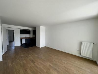 Location Appartement 4 pices SURESNES 92150