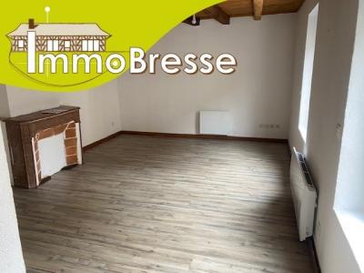 Location Appartement 4 pices SAINT-JULIEN-SUR-REYSSOUZE 01560