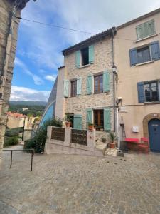 Vente Maison 4 pices FIGANIERES 83830