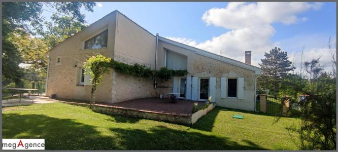 Vente Maison 10 pices MONTLIEU-LA-GARDE 17210