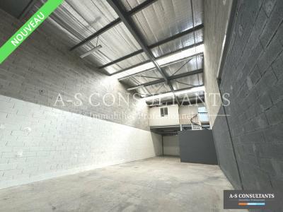 Location Local commercial NIMES 30900