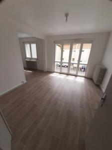 Location Appartement 4 pices HAUT-DU-THEM-CHATEAU-LAMBERT 70440