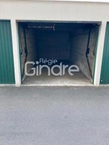 Location Parking CALUIRE-ET-CUIRE 69300