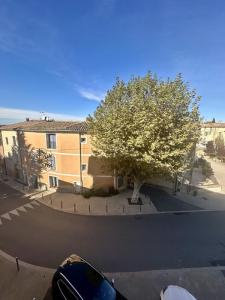 Location Appartement 2 pices LAMBESC 13410