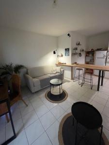 Location Appartement 2 pices AUDENGE 33980