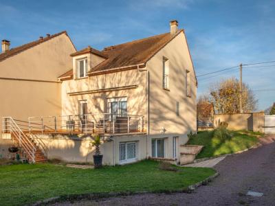 Vente Maison 6 pices SAINT-PIERRE-LES-NEMOURS 77140