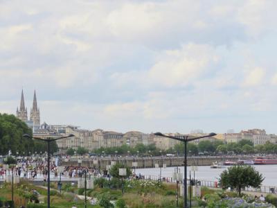 Vente Appartement 3 pices BORDEAUX 33000