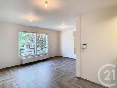 Location Appartement 2 pices VITRY-SUR-SEINE 94400