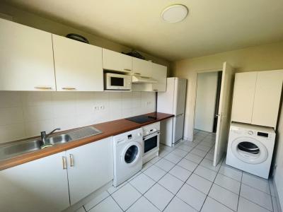 Location Appartement 3 pices CASTELNAUDARY 11400