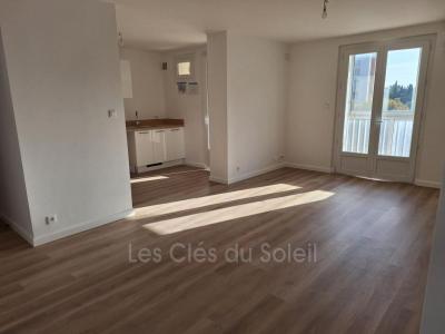 Location Appartement 3 pices TOULON 83100