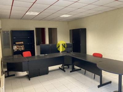 Vente Local commercial AVORD 18520