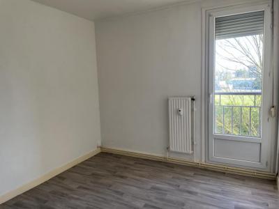 Location Appartement 4 pices CHARLEVILLE-MEZIERES 08000