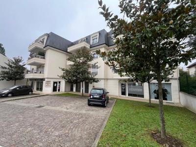 Vente Appartement 2 pices SAINTE-GENEVIEVE-DES-BOIS 91700