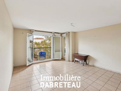 Vente Appartement 4 pices VILLEURBANNE 69100