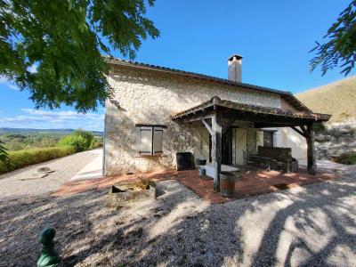 Vente Maison 7 pices CASTELNAU-DE-MONTMIRAL 81140