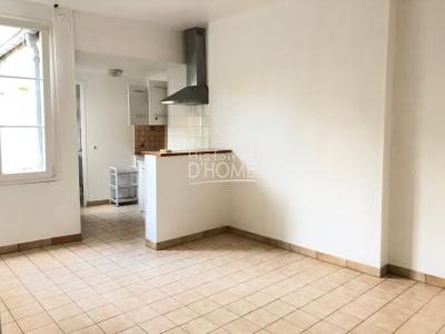 Location Appartement 2 pices ROZAY-EN-BRIE 77540