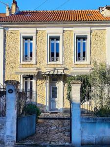 Vente Maison 8 pices PERIGUEUX 24000