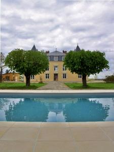 Vente Prestige CHATEAUNEUF-LA-FORET 87130