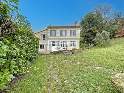 Vente Maison 6 pices SAINT-GERMAIN-DE-LA-RIVIERE 33240