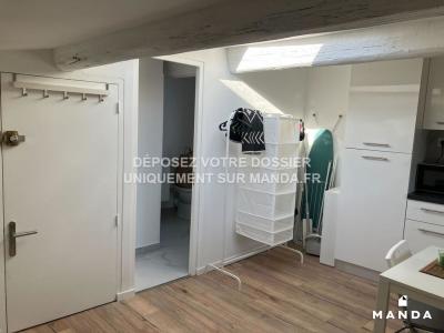 Location Appartement TOULON 83000